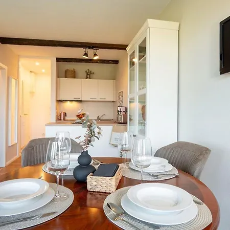 Apartamento Haus-hamburg-berlin-wohnung-kajuete-64